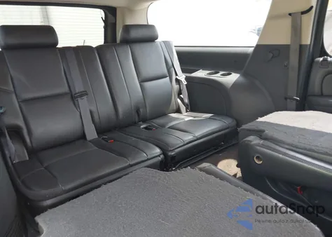 2009 Chevrolet Suburban 1500 Ltz from USA, damaged, VIN 1GNFK36349R294901